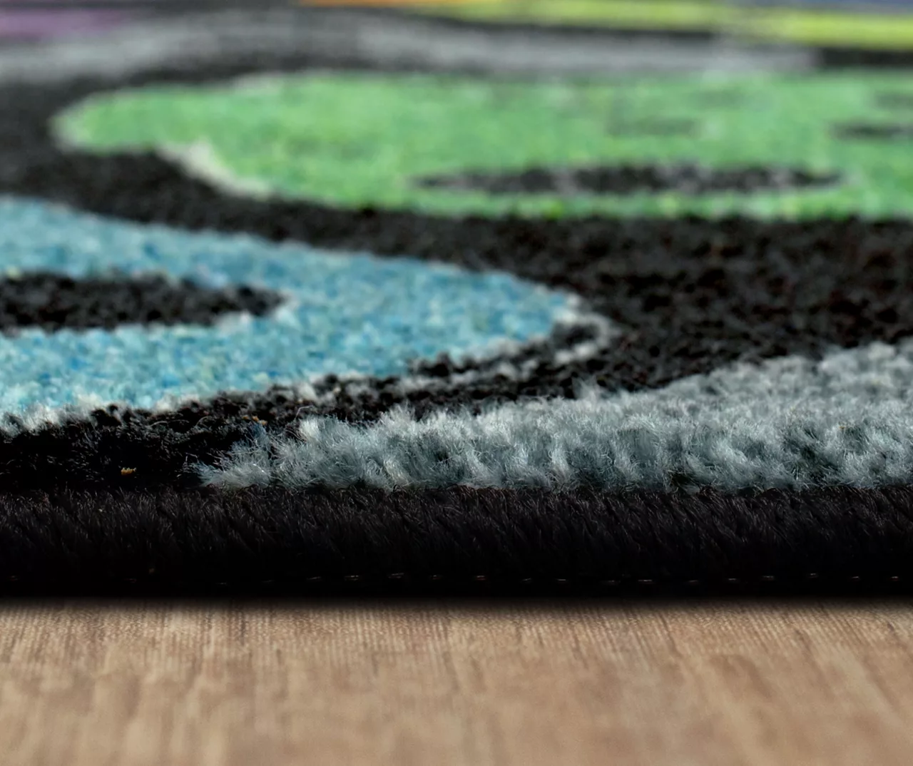 In Control Black & Multi-Color Game Controllers Area Rug, (3' X 5') 6 In Control Black & Multi-Color Game Controllers Area Rug, (3' X 5') - Image 6