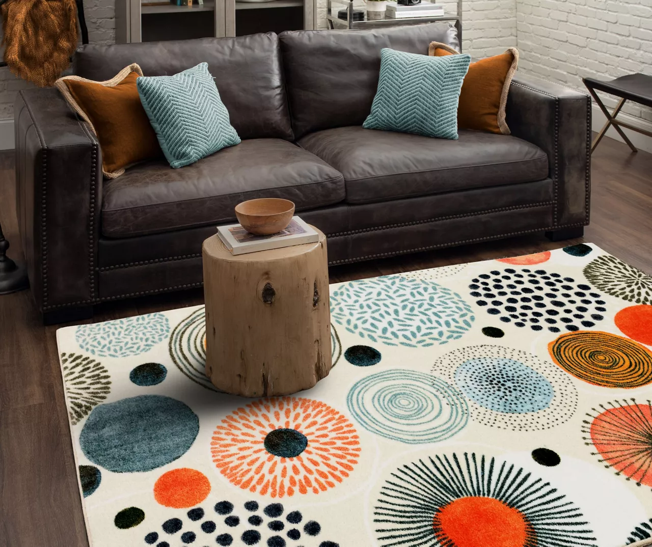 White, Orange & Blue Patterned Circles Area Rug, (5' X 8') 4 White, Orange & Blue Patterned Circles Area Rug, (5' X 8') - Image 4