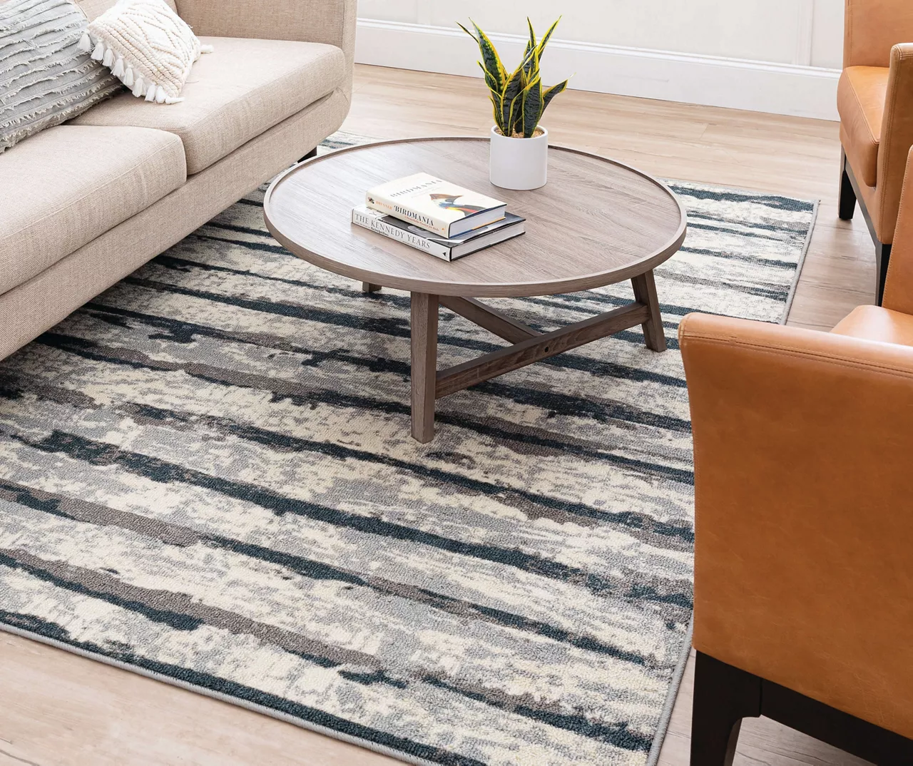 Spectrum Gray & Beige Abstract Stripe Area Rug, (5' X 8') 7 Spectrum Gray & Beige Abstract Stripe Area Rug, (5' X 8') - Image 7