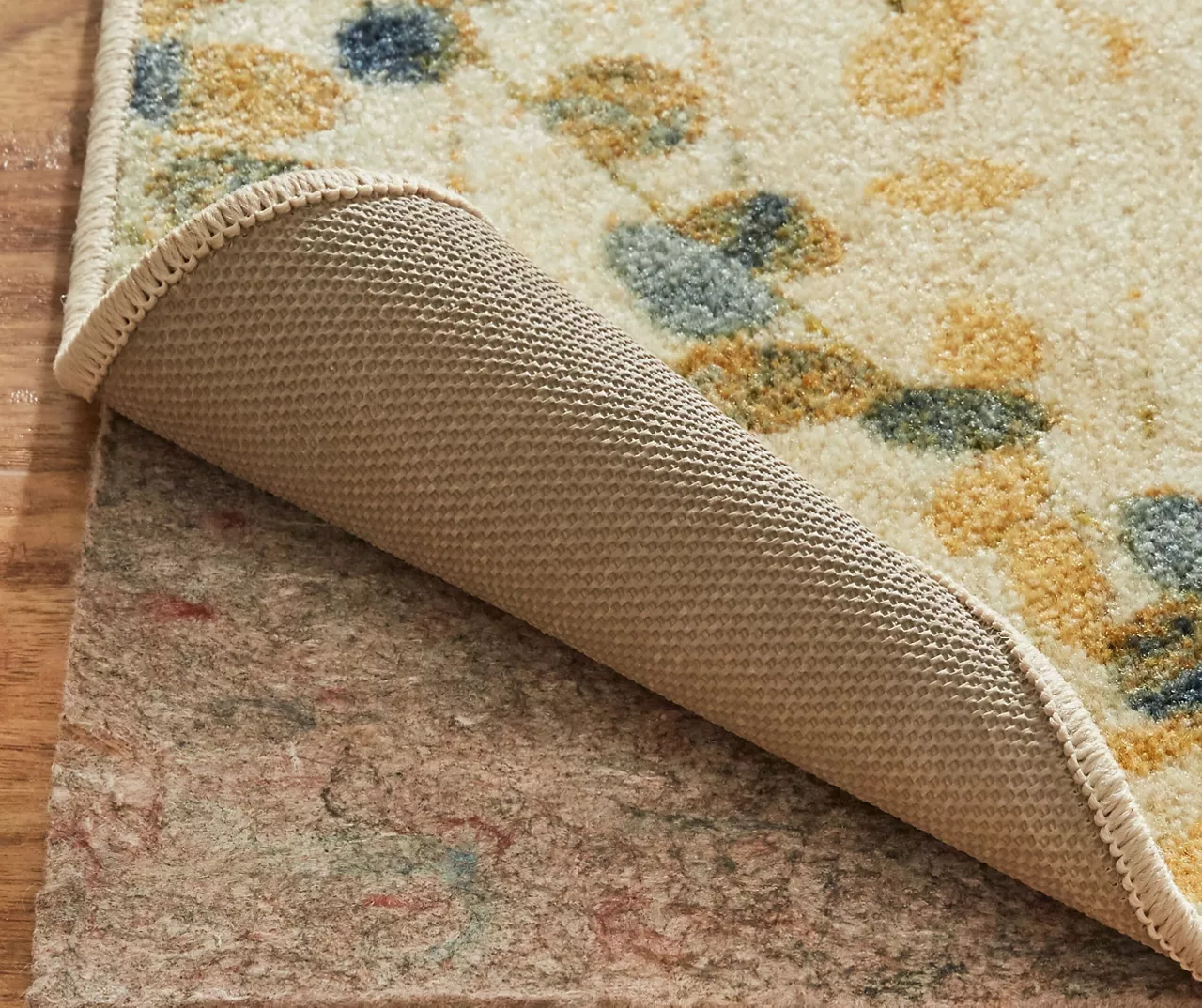 Trailing Vines Beige & Green Botanical Area Rug, (5' X 7') 4 Trailing Vines Beige & Green Botanical Area Rug, (5' X 7') - Image 4