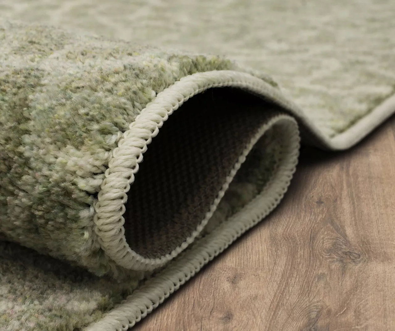 Beige & Taupe Leopard Print Area Rug, (4' X 6') 7 Beige & Taupe Leopard Print Area Rug, (4' X 6') - Image 7