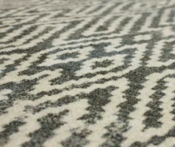 Maisie Gray & White Geometric Area Rug, (3' X 5') -Carpet Promotion 810600876 A8 3