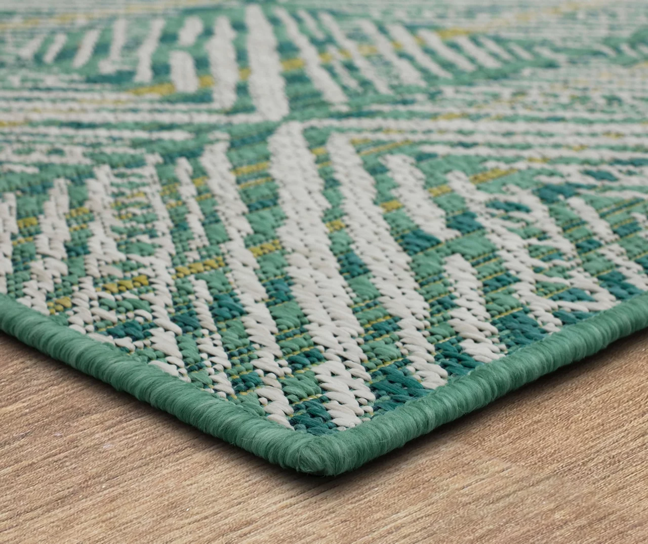 Mohawk Home Poolside Diamond Teal Area Rug 19 Mohawk Home Poolside Diamond Teal Area Rug - Image 19